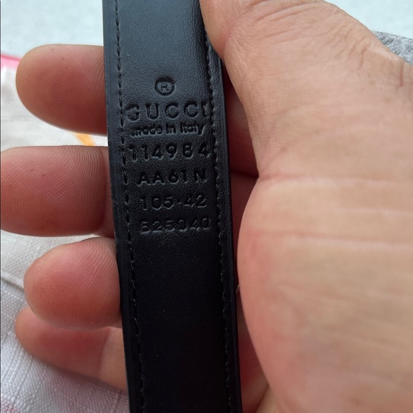 Gucci Black Leather Belt with Gold GG Emblem main image 11